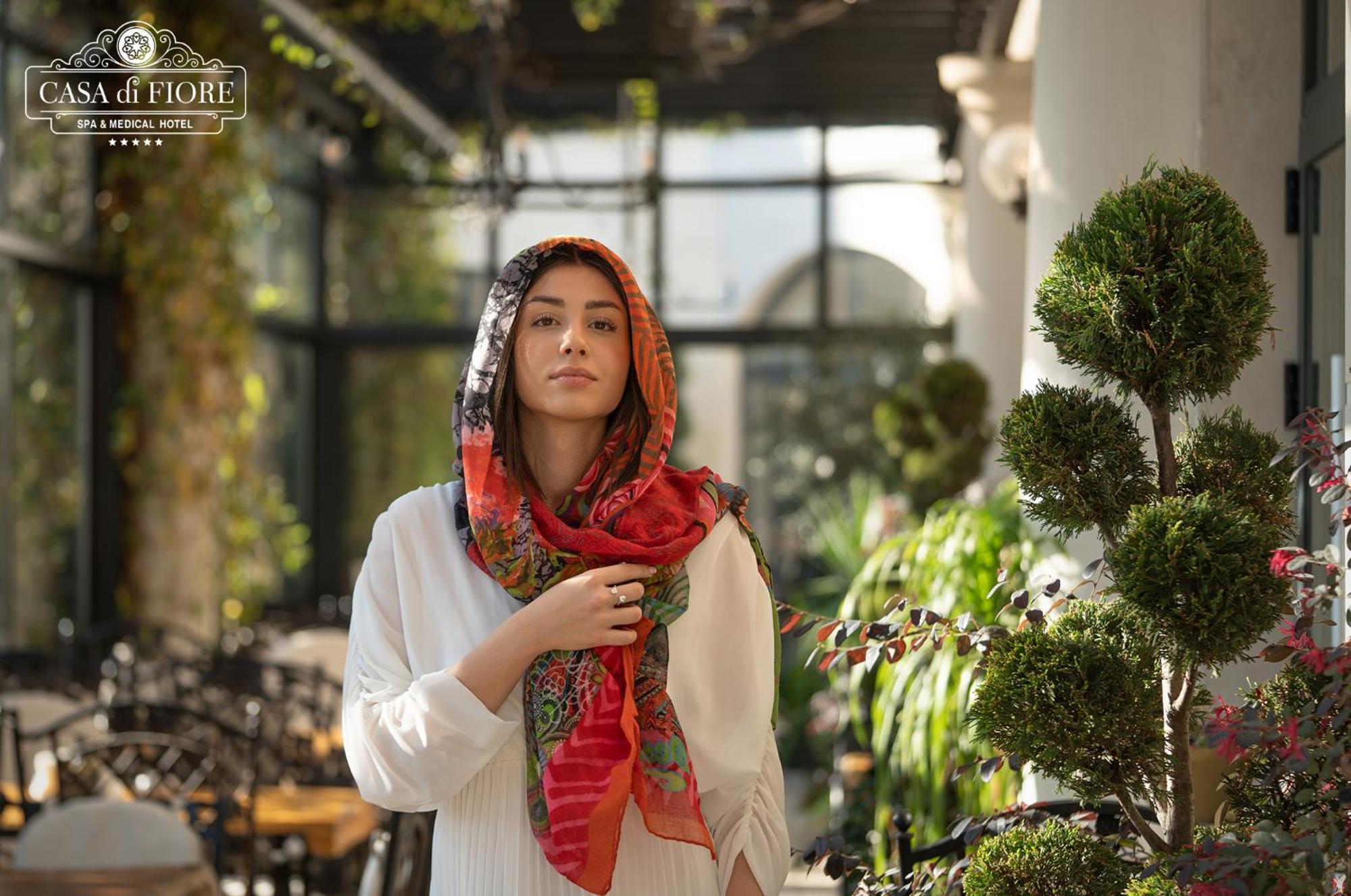 Casa Di Fiore Spa And Medical Hotel, Mineral Pools & Private Beach Kranevo Εξωτερικό φωτογραφία A woman wearing a hijab