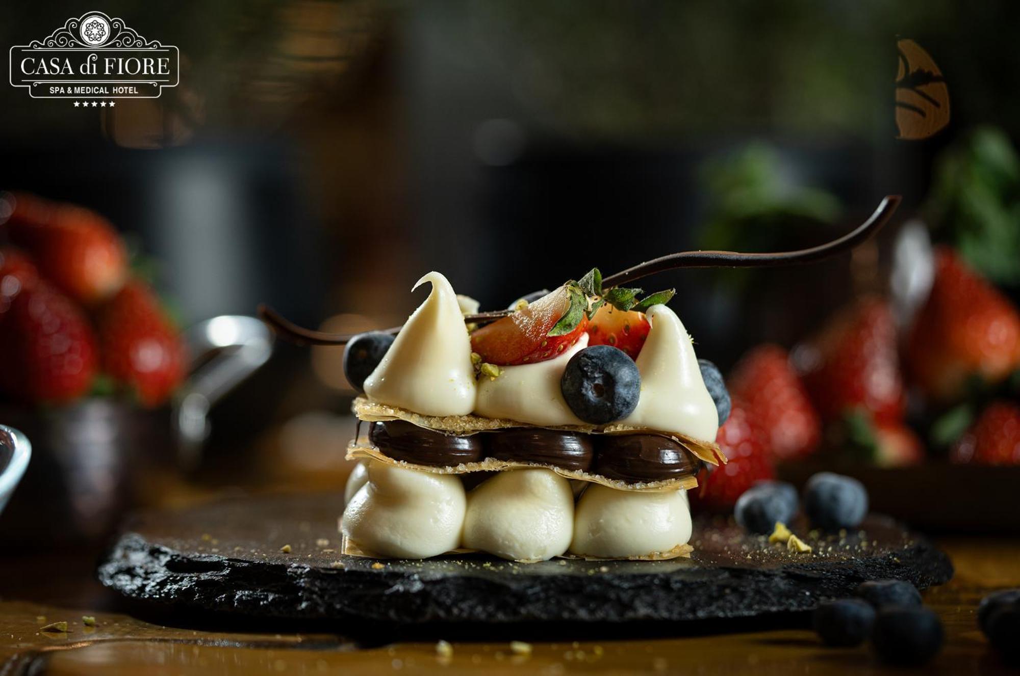 Casa Di Fiore Spa And Medical Hotel, Mineral Pools & Private Beach Kranevo Εξωτερικό φωτογραφία A chocolate dessert